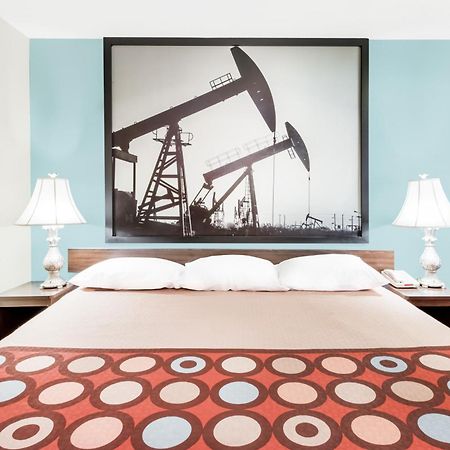 ซูเปอร์ 8 บาย วินด์แฮม มิดเวสต์ ซิตี้ โอคลาโฮมา Motel มิดเวสต์ซิตี้ ภายนอก รูปภาพ